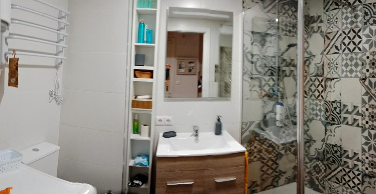 Suite Lay Σαραγόσα Εξωτερικό φωτογραφία
