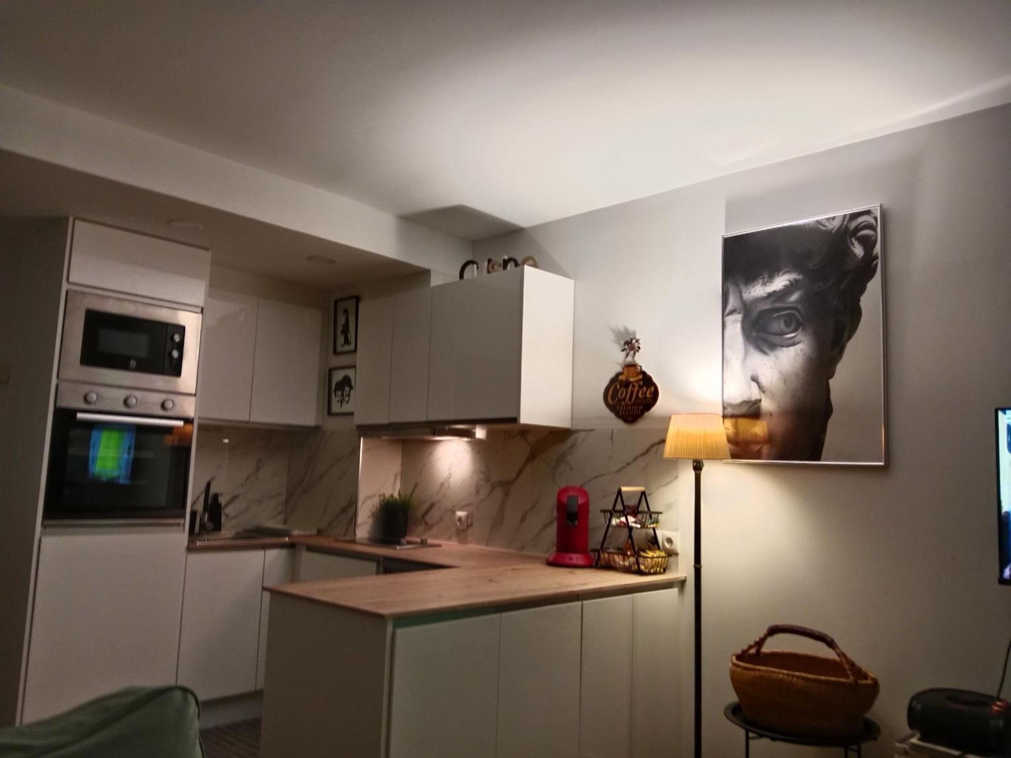 Suite Lay Σαραγόσα Εξωτερικό φωτογραφία
